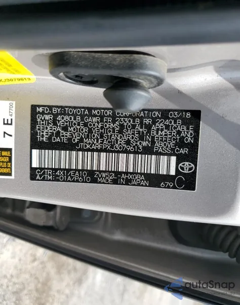 2018 Toyota Prius Prime z USA, uszkodzony, nr VIN JTDKARFPXJ3079613